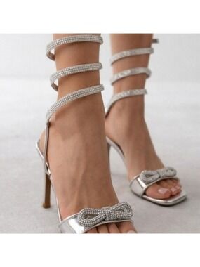 Wild Diva Lounge Rhinestone Bow Wrap Around Heels Silver Spiral leg Size 10